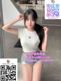 🩰【朵拉157/C+/20歲｜舞蹈系｜軟萌系】 她跳舞的時候全身都在說話  手指一彎 腰一擺