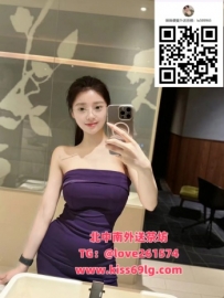 💋【安安｜166/D/25y】銀行櫃員 📍地區：雙北 👠 白襯衫制服感 甜笑帶點誘惑 🎁 套外