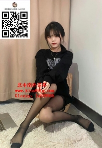 妮可 159/C/19歲 #臺中 小隻馬學生 很是乖巧  有女友fu 健談 熱情  很好相處  沒有男