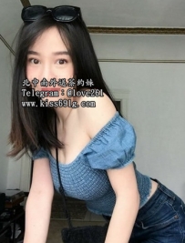 秋天162/D/27歲 清純氣質美貌  溫柔嗲嗲嬌喘叫床聲  奶的弧...