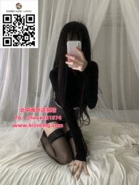 沐晴 165/C/27歲 地區：雙北（瑜伽老師） 柔軟線條、鎖骨漂亮 氣質乾淨 動作慢、距離