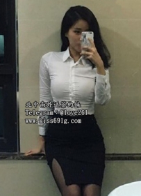 蜜糖 163/D/25歲 性感柜姐 細嫩肌膚 語言挑逗你陣陣酥麻哦  ...