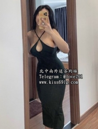 雅欣 165/E/31歲 饑渴慾女姐姐上線   性感迷人 穴很緊實  夾...