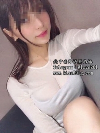 麻辣英文老師 蜜糖163/E/24歲 擁有迷人的身材及氣質  聲線...