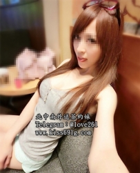 貝殼 164/D/22歲 身材有着S型的曲線  甜美的笑容 會把你深深...