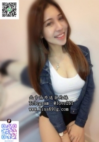香水 162/D+/26歲 #臺中  優雅 氣質型美女 主動 熱情  撫媚的眼神  誘人的乳勾  在你