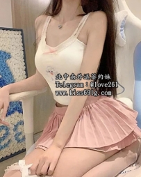露露160/C/20歲 膚白貌美大長腿  凹凸有致的身材 細膩光滑...