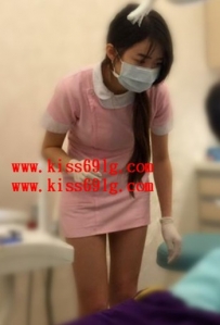 粉粉  156-45-C-22歲 護士小妹妹下班來兼職了 超萌Q的都融化...