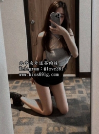 美娜 163/E/22歲 #雙北 長髮 皮膚白皙  纖細身材很有女人味  ...