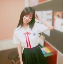 維娜.164cm .Dcup .47kg .21歲  價位：10000  比例很好的正妹 甜美...