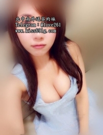拉拉161/D/27歲 勾人的小妖精  很會跟客人互動  淫叫連連很...