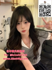 星月 158/C/19歲 地區：雙北 甜美可愛的商學院學生 外表乖乖 其實很有女人味 胸型自然