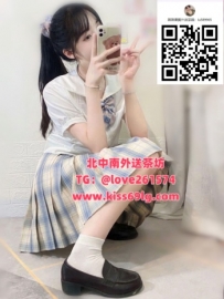 萌萌｜158/C/19歲｜ 超小隻馬但胸前有料 圓圓臉笑起來甜死人 穿短裙時大腿白嫩誘人～