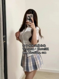 可樂 161/E/30歲 #臺中 迷人 乳溝勾引你的欲火  慾望不止做愛 很會舔  可深喉口爆內射