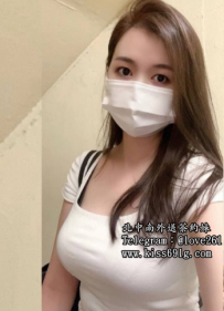 樂恩160/E/24歲 喜歡內穿蕾絲丁字褲  吊帶黑絲襪 很風騷很...