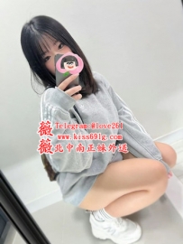 月亮 158/D/20歲 滿足你們插爆蘿莉的性幻想 粉色鮑魚 互動...