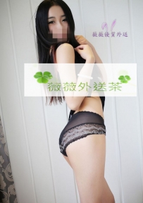 亞軒 163cm Ccup 46kg 26歲 看著就是很騷，很淫蕩，很欠操，...