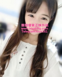 有喜歡貧乳的哥哥嗎 今天特別推薦幼齒正妹哦~ 詩詩156.B.19...