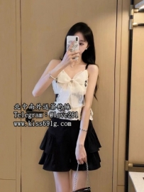 香香 162/C/21歲 #臺中 在校學生妹  甜美可人的臉龐    身形窈窕玲瓏有致   絕對讓人
