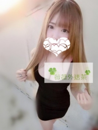 粉粉-160cm-20歲-D奶 可愛的鄰家妹妹  小隻馬    小小的個子...