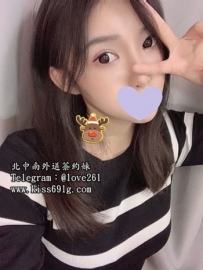 清純學生 甜美可愛 純純 160/C/21歲 地區：高雄 價位：買二...