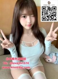 小羽｜外文系 ✈️ 162cm｜Dcup｜20歲 地區：雙北 氣質型 皮膚白 眼睛大 講話溫柔 豐