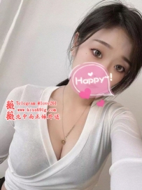 伊伊 164/D/24歲  有美伊人.清揚婉兮 S型身材  氣質禦姐 大大...