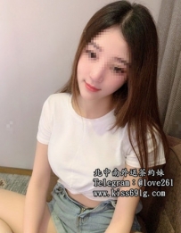 佳欣162/D/23歲 主動 皮膚白 健談 身材好 可無套bj 鴛鴦浴 水...
