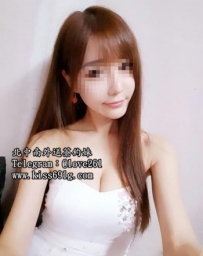 奶茶 165/E/26歲 抹胸短裙 配上細高跟 白皙肌膚裸露在外超...