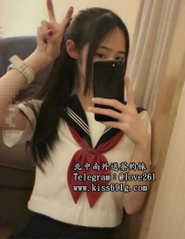安安 159/C/19歲 #高雄 第一次下海 在校學生 嬌小翹臀骨感美...