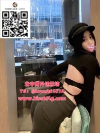 嫚嫚｜164/C+/25 歲｜ 地區：高雄 五官柔和、氣質清新 身形勻稱  服務主動 條件：文靜