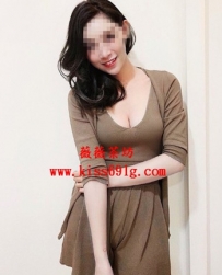 紫萱 167/D/28歲   妹妹之前是空姐 魔鬼身材 天使般的臉龐 .....