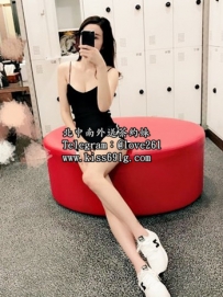 玉兒 162/C/24歲 美容師兼職  鮑魚少毛   外向活潑的性格  聊...