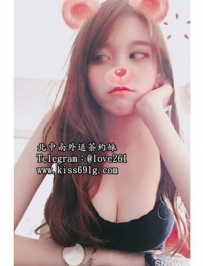 夏夏165/E/20歲 性感火辣長腿 學生兼職麻豆 臉蛋漂亮 身材...