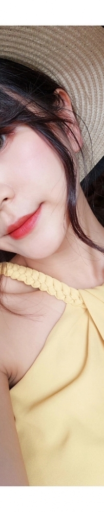 甜美正妹 郭圈圈 波濤洶湧渾圓飽滿美胸讓人眼睛大吃冰淇...