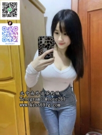 開心 162/D+/26歲 #高雄 護理師兼職 皮膚白皙 可甜可鹽的歐 口技很厲害喔~ 超級會夾的