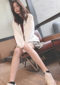 純純163 C 45 23 清純美腿護士  幹起來也超有fu    很健談   可...